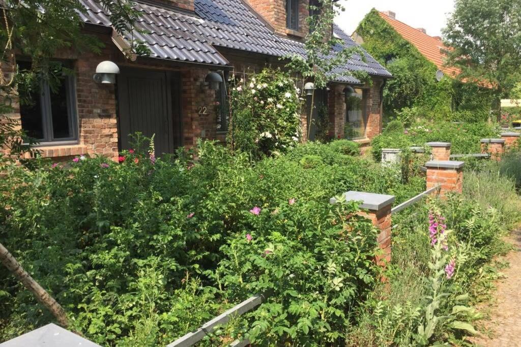 Ferienwohnung In Peetzig Am See Angermunde Esterno foto