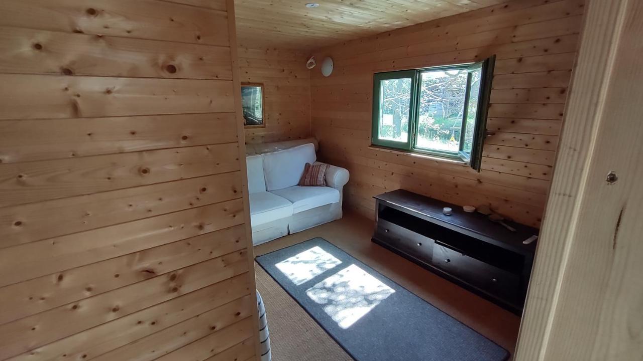 Ferienwohnung In Peetzig Am See Angermunde Esterno foto